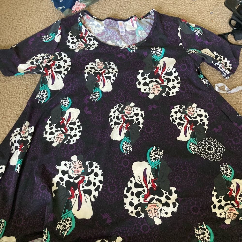 Womens Disney 101 Dalmatians Cruella Deville Oversized Tshirt